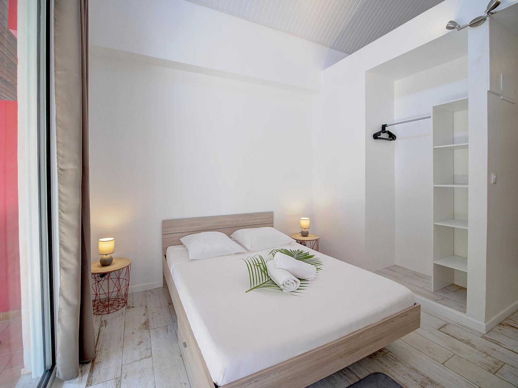 Residence Ti'Keol - Appartements Avec Terrasse 2 A 4 Personnes, Piscine 圣安娜 外观 照片